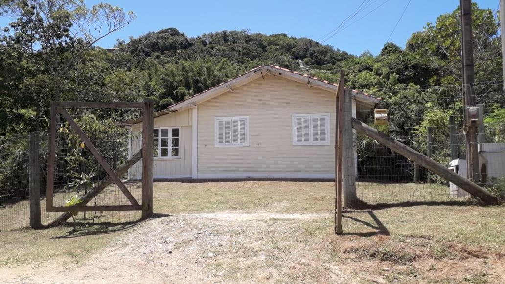 Villa Centrinho Rosa Praia do Rosa Exterior foto